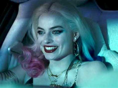 margot robbie hot scene|Suicide Squad: Sexy Margot Robbies 7 HOTTEST scenes of all。